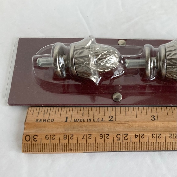 Silver Tone Acorn Curtain Rod Finials Metal - Picture 3 of 4